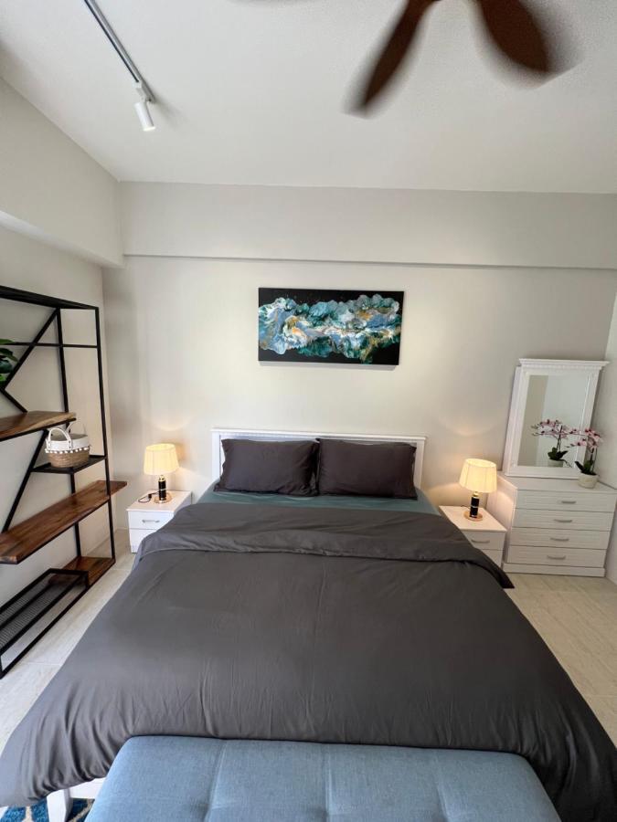 By The Sea Beachfront Designer Suites Penang - Managed By Art Of Tree Batu Feringgi Exterior foto